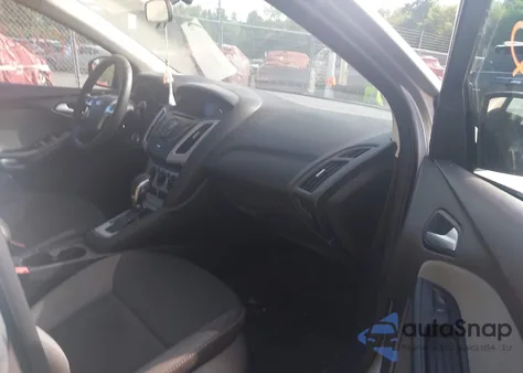 2013 Ford Focus Se z USA, uszkodzony, nr VIN 1FADP3F26DL249436